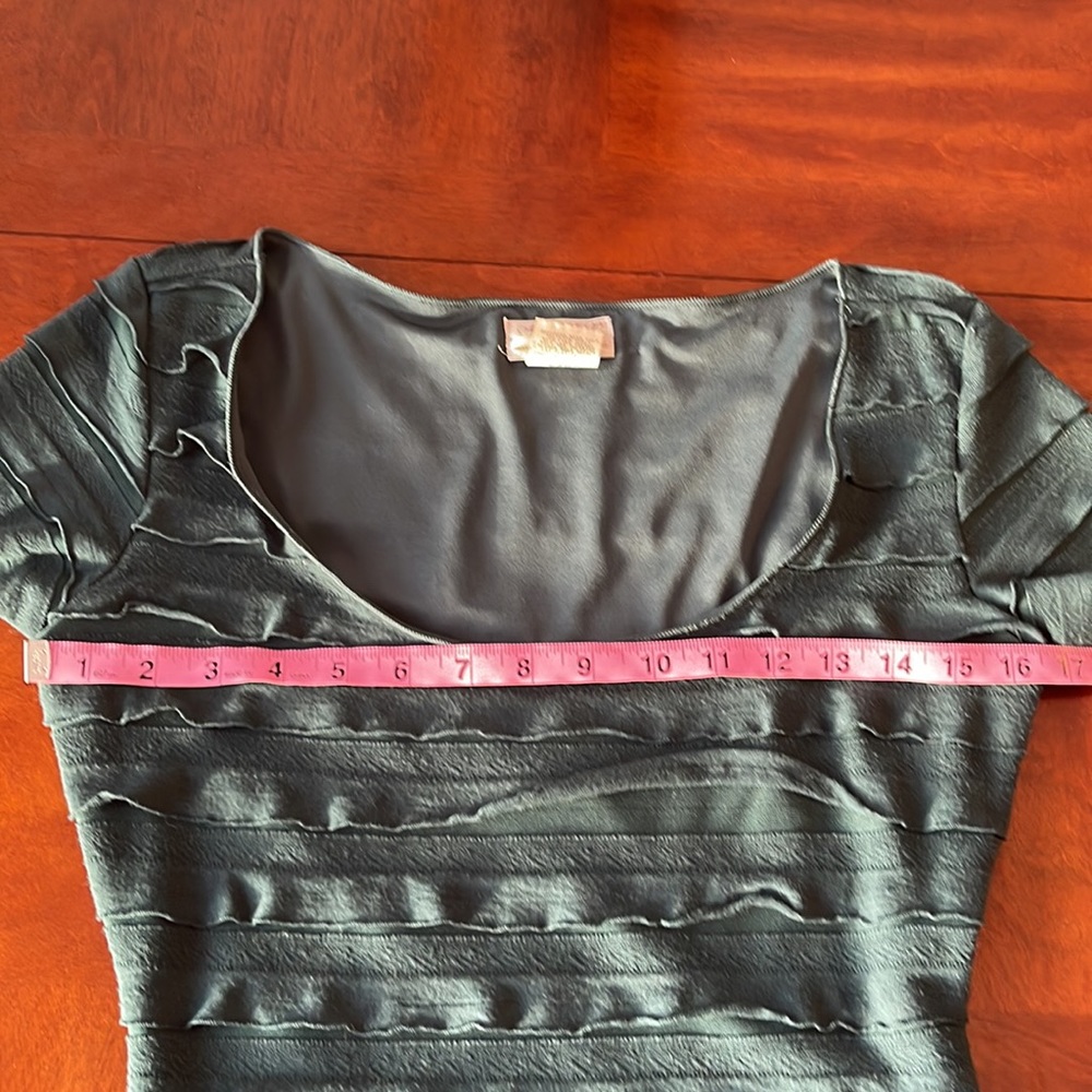 Max Studio Green Ruffle Dress - Picture 8 of 8